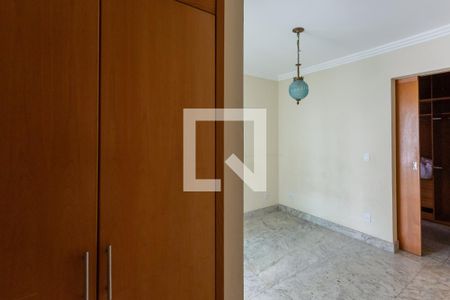 Apartamento para alugar com 135m², 4 quartos e 3 vagas Apartamento para alugar com 135m², 4 quartos e 3 vagasQuarto 4 - Suíte