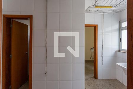 Apartamento para alugar com 135m², 4 quartos e 3 vagas Apartamento para alugar com 135m², 4 quartos e 3 vagasÁrea de Serviço