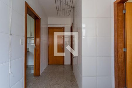 Apartamento para alugar com 135m², 4 quartos e 3 vagas Apartamento para alugar com 135m², 4 quartos e 3 vagasÁrea de Serviço