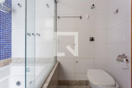 Apartamento para alugar com 135m², 4 quartos e 3 vagas Apartamento para alugar com 135m², 4 quartos e 3 vagasBanheiro da Suíte