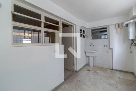 Apartamento à venda com 140m², 3 quartos e 1 vagaÁrea de Serviço
