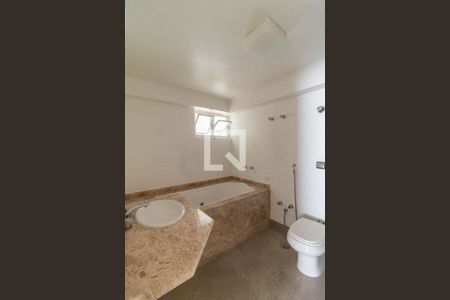 Apartamento à venda com 140m², 3 quartos e 1 vagaBanheiro