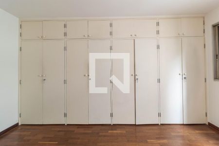 Apartamento à venda com 140m², 3 quartos e 1 vagaQuarto 2