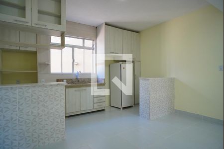Cozinha de casa para alugar com 2 quartos, 150m² em Protásio Alves, Porto Alegre