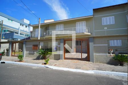 Casa à venda com 158m², 2 quartos e 1 vagaFachada