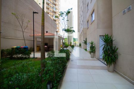 Apartamento à venda com 32m², 2 quartos e sem vagaÁrea comum