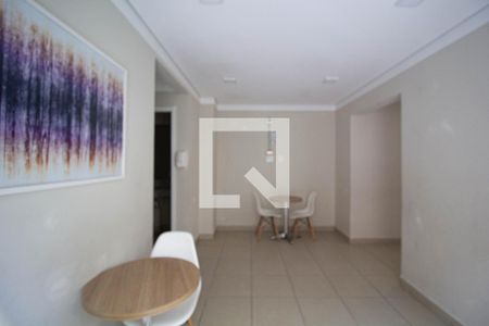 Apartamento à venda com 32m², 2 quartos e sem vagaÁrea comum