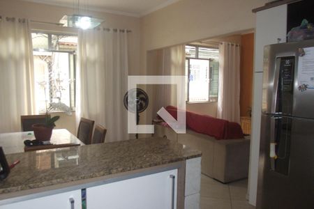 Casa à venda com 196m², 3 quartos e 1 vagaCozinha