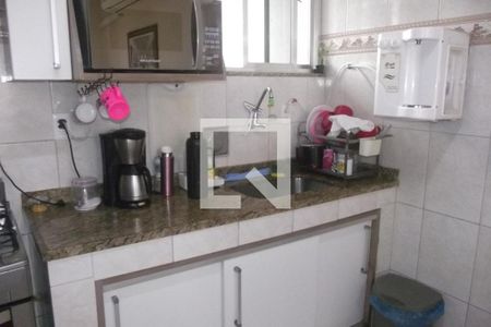 Casa à venda com 196m², 3 quartos e 1 vagaCozinha