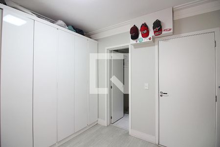 Apartamento à venda com 75m², 2 quartos e 2 vagasSuíte 2