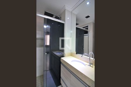 Apartamento à venda com 75m², 2 quartos e 2 vagasSuíte 2 Banheiro 