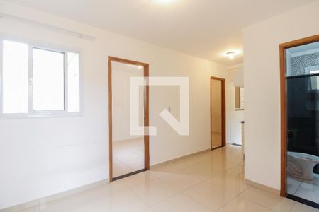 Sala  de apartamento para alugar com 2 quartos, 46m² em Penha de França, São Paulo