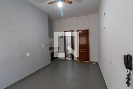 Sala/Quarto de kitnet/studio para alugar com 0 quarto, 21m² em Santa Teresa, Rio de Janeiro