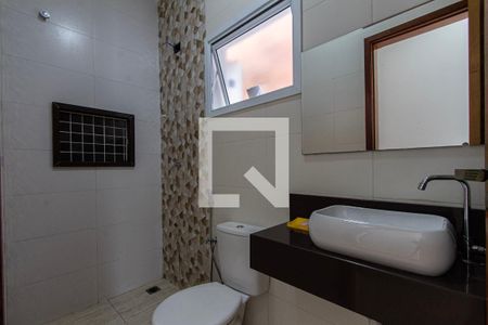 Casa de condomínio para alugar com 84m², 3 quartos e 2 vagasBanheiro