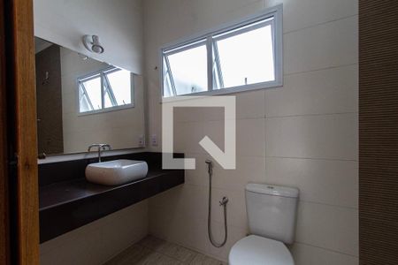 Casa de condomínio para alugar com 84m², 3 quartos e 2 vagasBanheiro