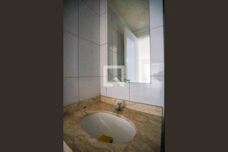 Apartamento para alugar com 55m², 2 quartos e 1 vaga Apartamento para alugar com 55m², 2 quartos e 1 vagaBanheiro - detalhes