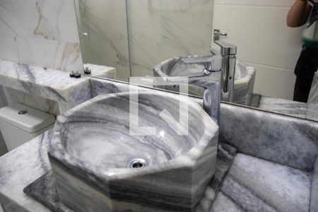 Casa para alugar com 120m², 2 quartos e 1 vagaBanheiro