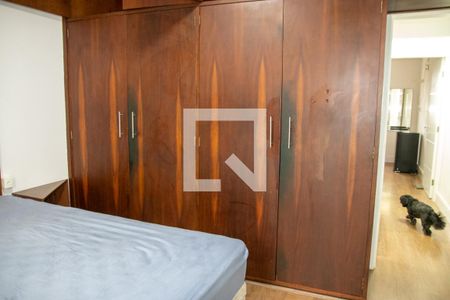 Quarto 1 de casa para alugar com 2 quartos, 120m² em Vila Nivi, São Paulo