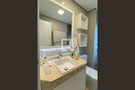 Apartamento para alugar com 132m², 3 quartos e 2 vagasBanheiro Corredor
