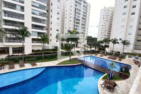 Apartamento para alugar com 132m², 3 quartos e 2 vagasPiscina