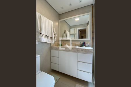 Apartamento para alugar com 132m², 3 quartos e 2 vagasBanheiro da Suíte 1