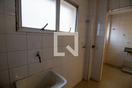 Apartamento à venda com 72m², 2 quartos e 1 vagaÁrea de Serviço