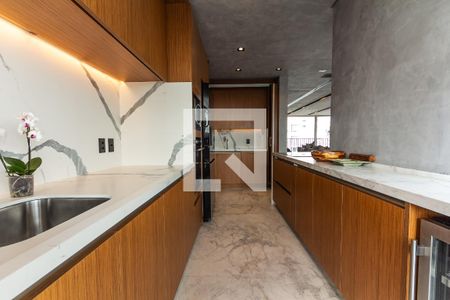 Apartamento à venda com 236m², 3 quartos e 4 vagasCozinha