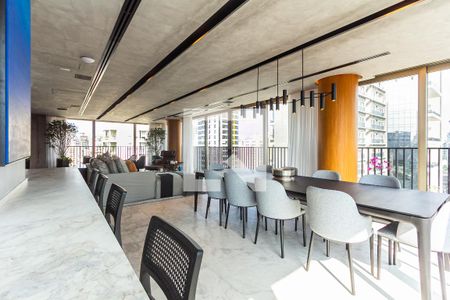 Sala de apartamento à venda com 3 quartos, 236m² em Vila Olímpia, São Paulo