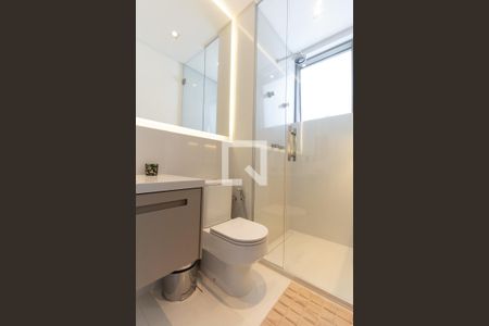 Apartamento à venda com 236m², 3 quartos e 4 vagasBanheiro da Suíte 1