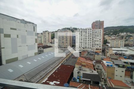 Vista da Sala de apartamento à venda com 2 quartos, 80m² em Centro, Rio de Janeiro
