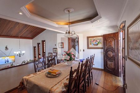 Casa à venda com 360m², 3 quartos e 3 vagasSala 3