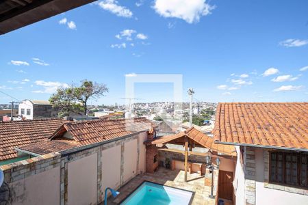 Casa à venda com 360m², 3 quartos e 3 vagasVista da sala 3