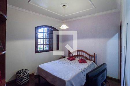 Casa à venda com 360m², 3 quartos e 3 vagasSuíte 1