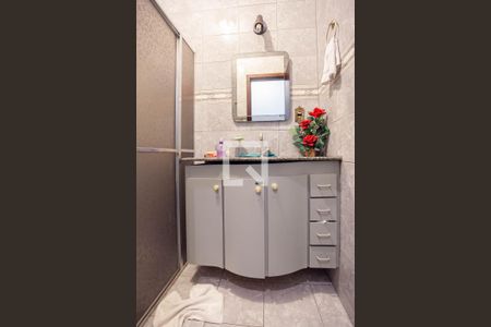 Casa à venda com 360m², 3 quartos e 3 vagasBanheiro da suíte 2