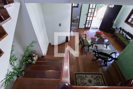 Escada de casa à venda com 3 quartos, 360m² em Glória, Belo Horizonte
