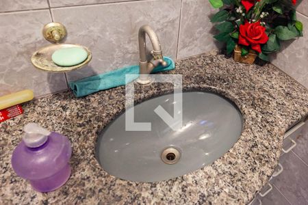 Casa à venda com 360m², 3 quartos e 3 vagasBanheiro da suíte 2