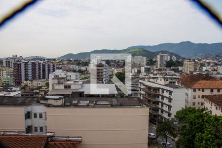 Quarto 01 - Janela de apartamento para alugar com 2 quartos, 60m² em Méier, Rio de Janeiro