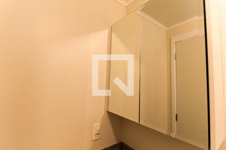 Apartamento à venda com 69m², 2 quartos e 1 vaga Apartamento à venda com 69m², 2 quartos e 1 vagaBanheiro Social