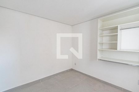 Quarto 1 de apartamento para alugar com 2 quartos, 40m² em Vila Monumento, São Paulo