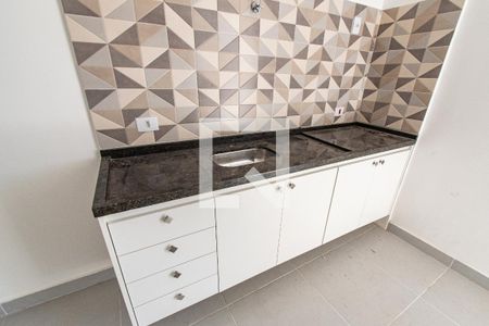 Sala/cozinha de apartamento para alugar com 2 quartos, 40m² em Vila Monumento, São Paulo