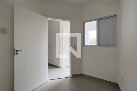 Quarto 1 de apartamento para alugar com 2 quartos, 40m² em Vila Monumento, São Paulo