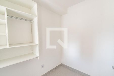 Quarto 2 de apartamento para alugar com 2 quartos, 40m² em Vila Monumento, São Paulo