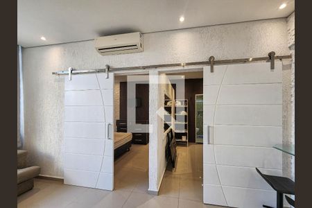 Sala de apartamento para alugar com 3 quartos, 85m² em Jardim Enseada, Guarujá