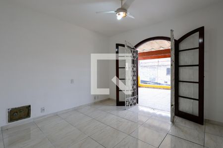 Suíte de casa à venda com 5 quartos, 133m² em Vila Maria Luisa, São Paulo