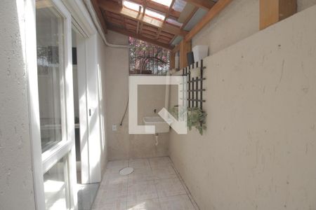 Casa de condomínio para alugar com 80m², 1 quarto e 1 vagaÁrea de Serviço