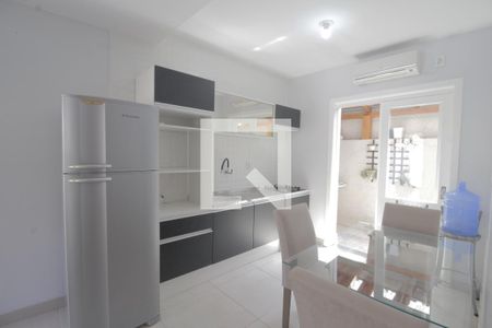 Casa de condomínio para alugar com 80m², 1 quarto e 1 vagaCozinha