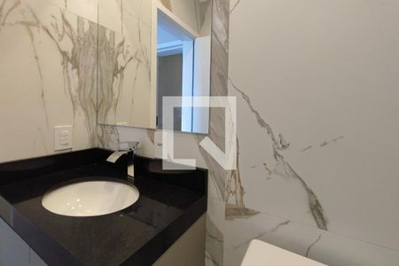 Casa para alugar com 116m², 3 quartos e 2 vagasBanheiro Social