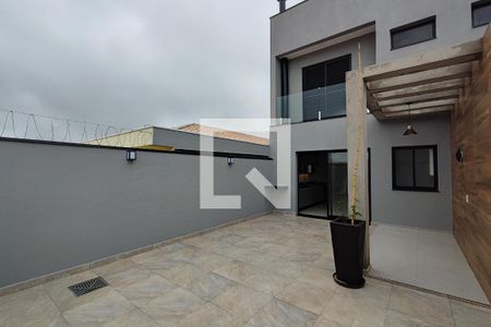 Casa para alugar com 116m², 3 quartos e 2 vagasQuintal - Garagem