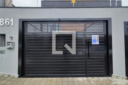 Casa para alugar com 116m², 3 quartos e 2 vagasFachada