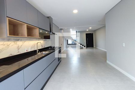 Casa para alugar com 116m², 3 quartos e 2 vagasCozinha e Área Gourmet